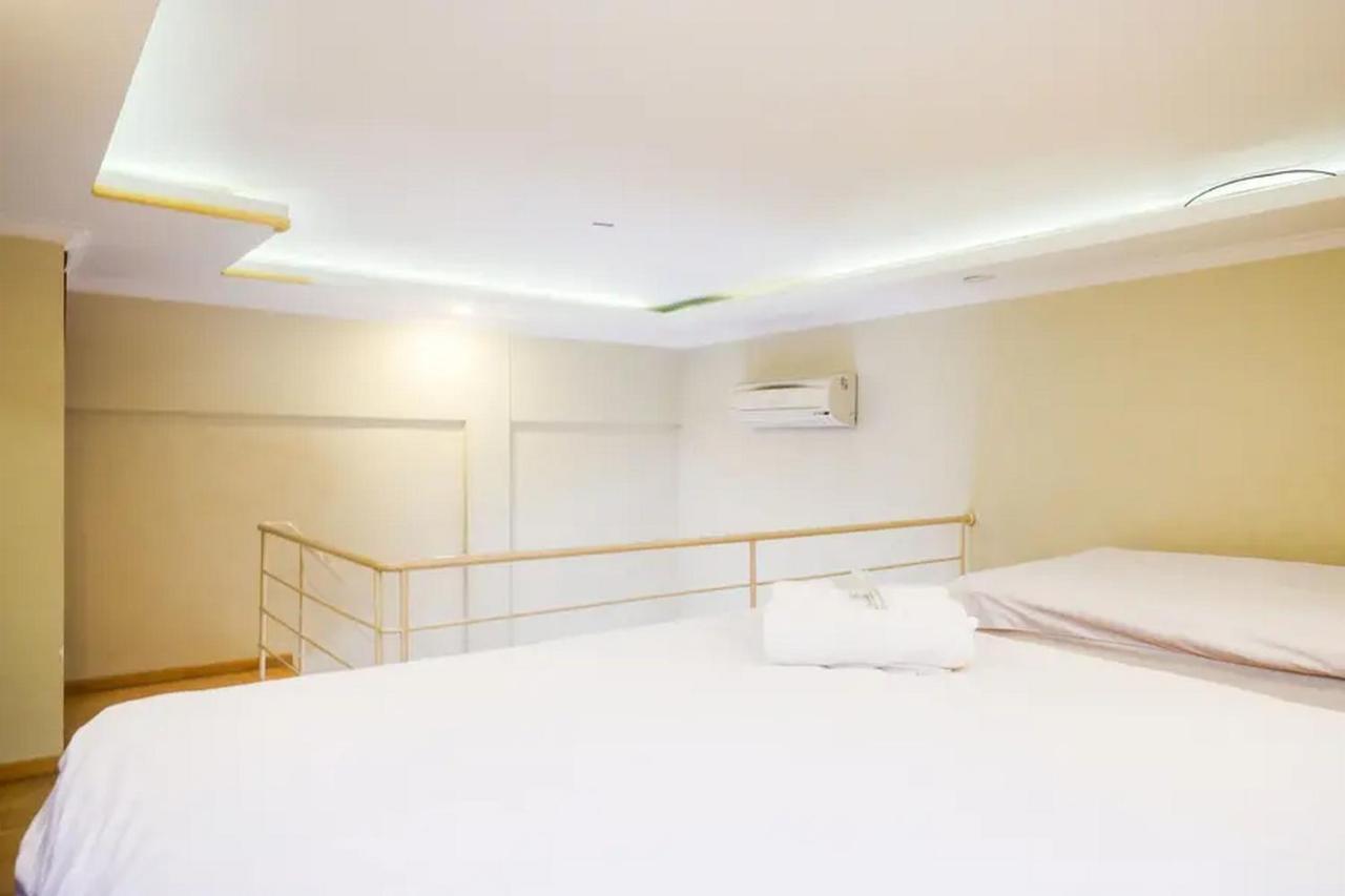 Urbanview Rumah Kandjani Yogyakarta Kejayan Esterno foto